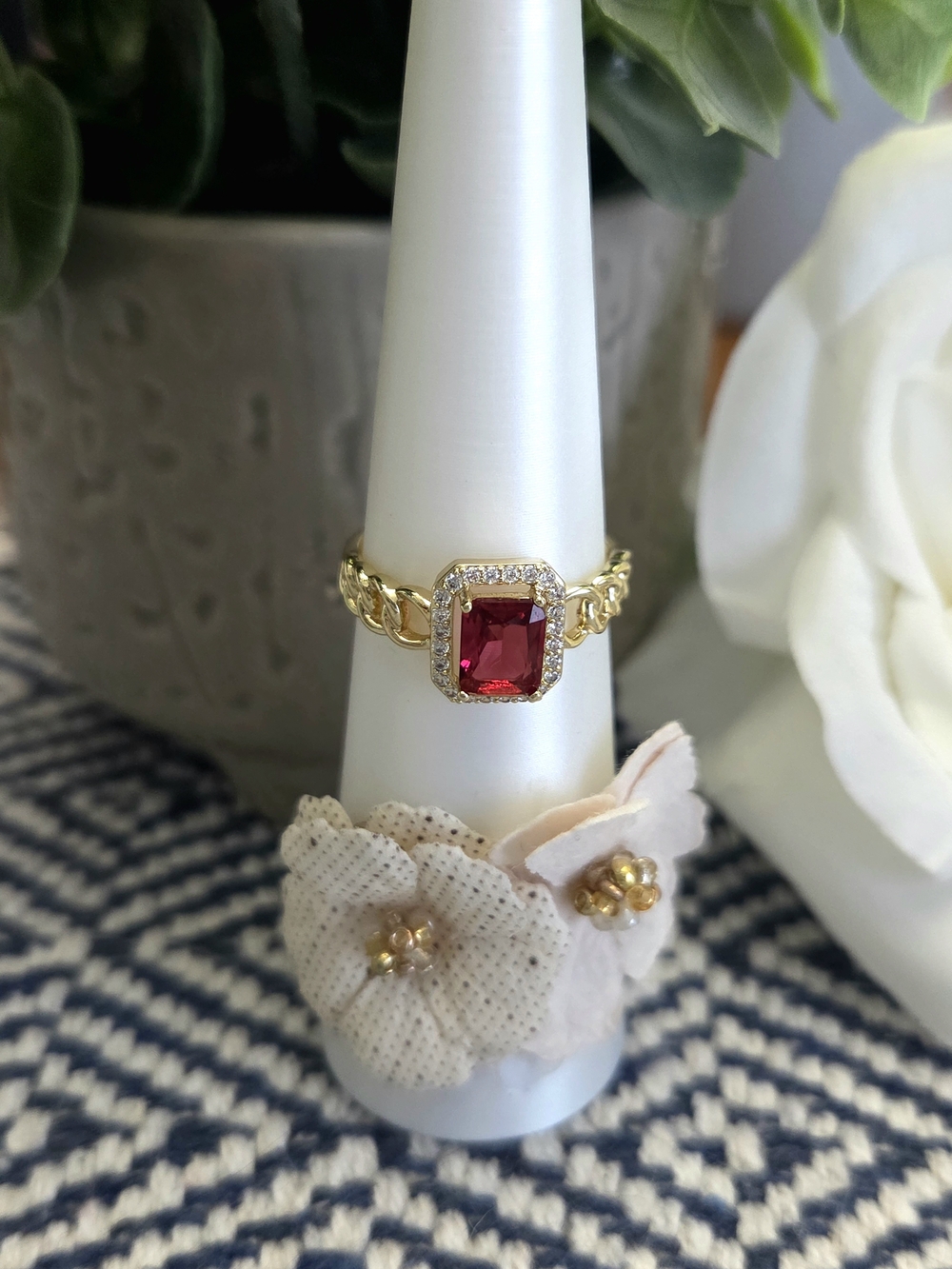 Gold Chain Ring with Red Emerald-Cut Stone